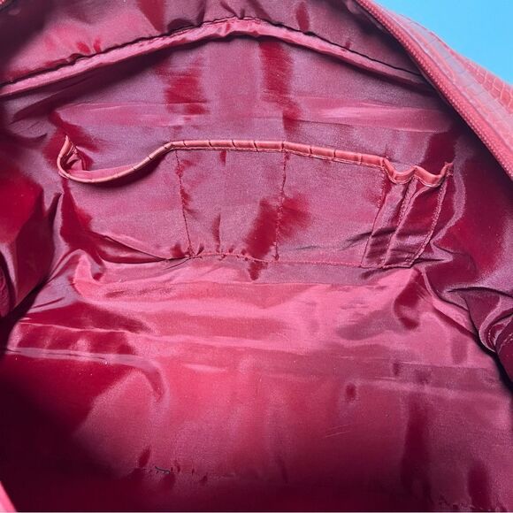 Bath & body Works Croc  XL Duffle Bag - Picture 14 of 15